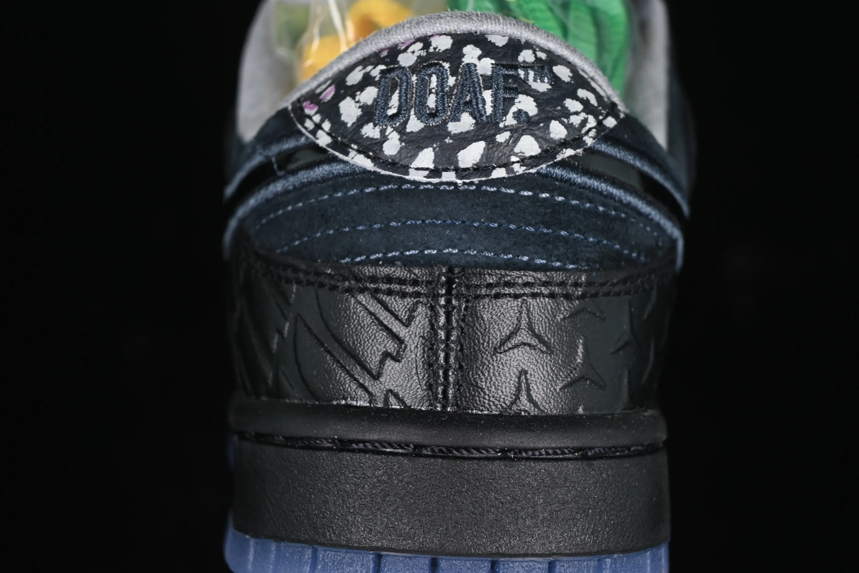 All categories Nk SB Dunk Series Nk SB Dunk Low low-top sneakers Division Street x Nk Dunk Low "Oregon Black" Oregon hidden color low-top casual sneakers HV1470-001